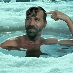 Wim Hof in ice-cold water